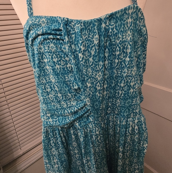 Blue Patterned Dress - Picture 2 of 3